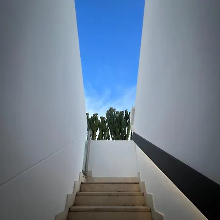 Casa Regina Elena 1 * בארלטה